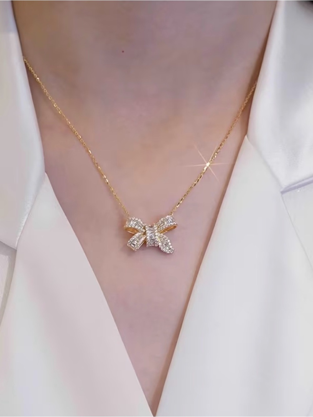 Gold Bow Pendant Necklace